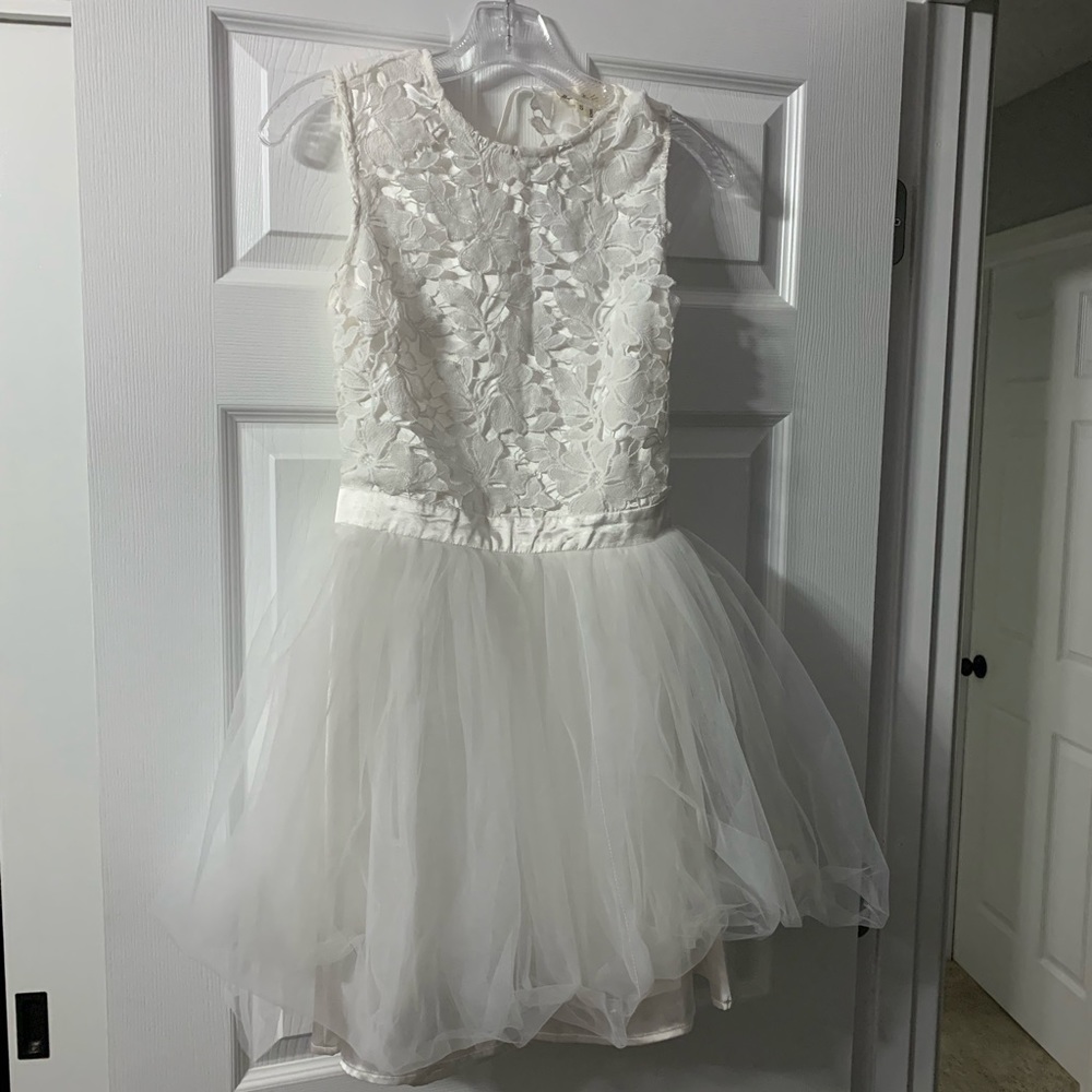 Open back white dress with tulle skirt, size S
